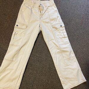 Women’s Cream Cargo Pants